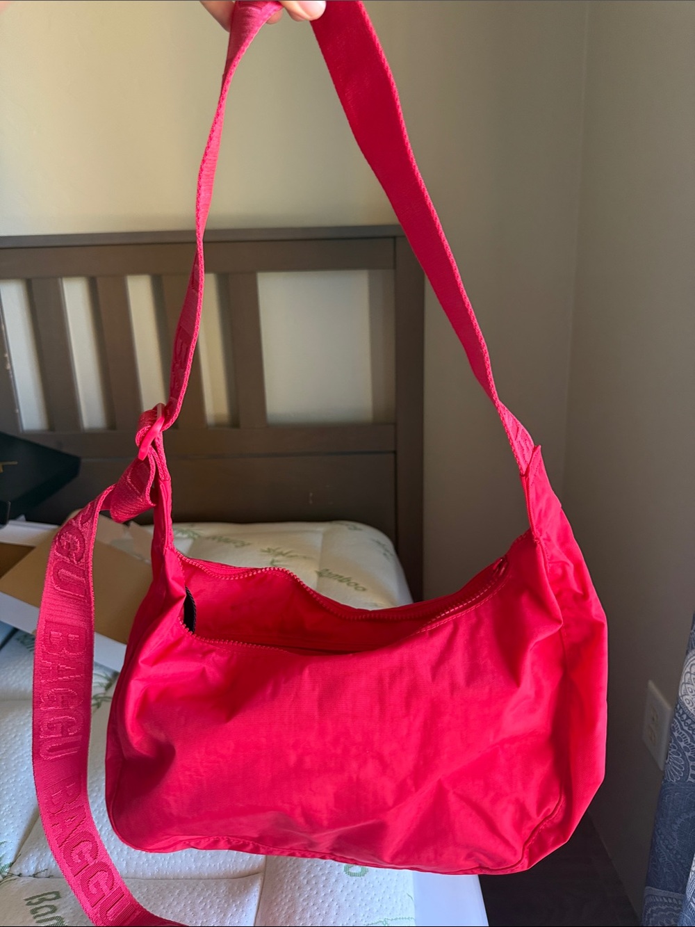 Baggu Red Crecent shoulder bag